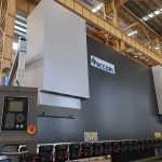 CNC NC автоматична електрична гідравлічна горизонтальна шинопровода сталева арматура для різання та згинання преси гальмівна машина ціна на продаж