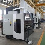 високопродуктивний гідравлічний синхронізований прес-гальмо з роботом